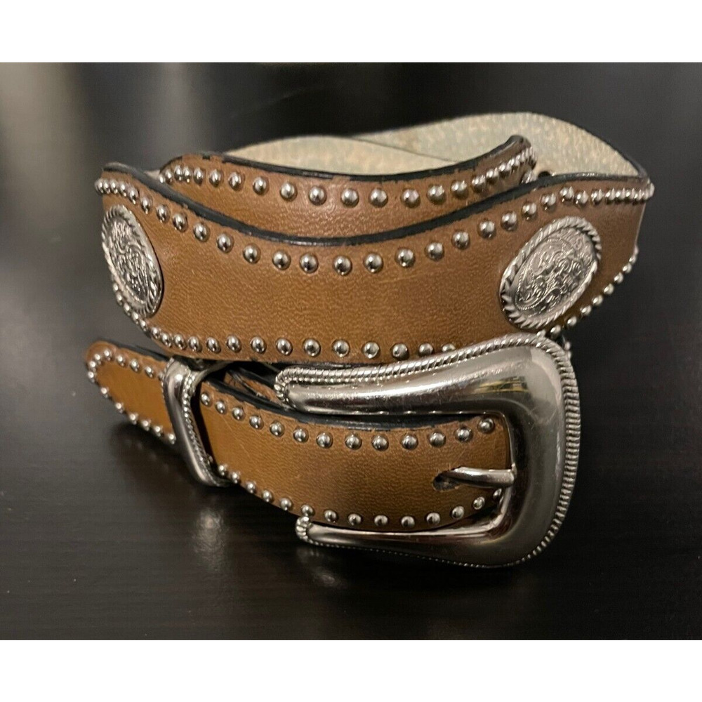 Wrangler Brown Studded Leather Western Belt with Silver Conchos
